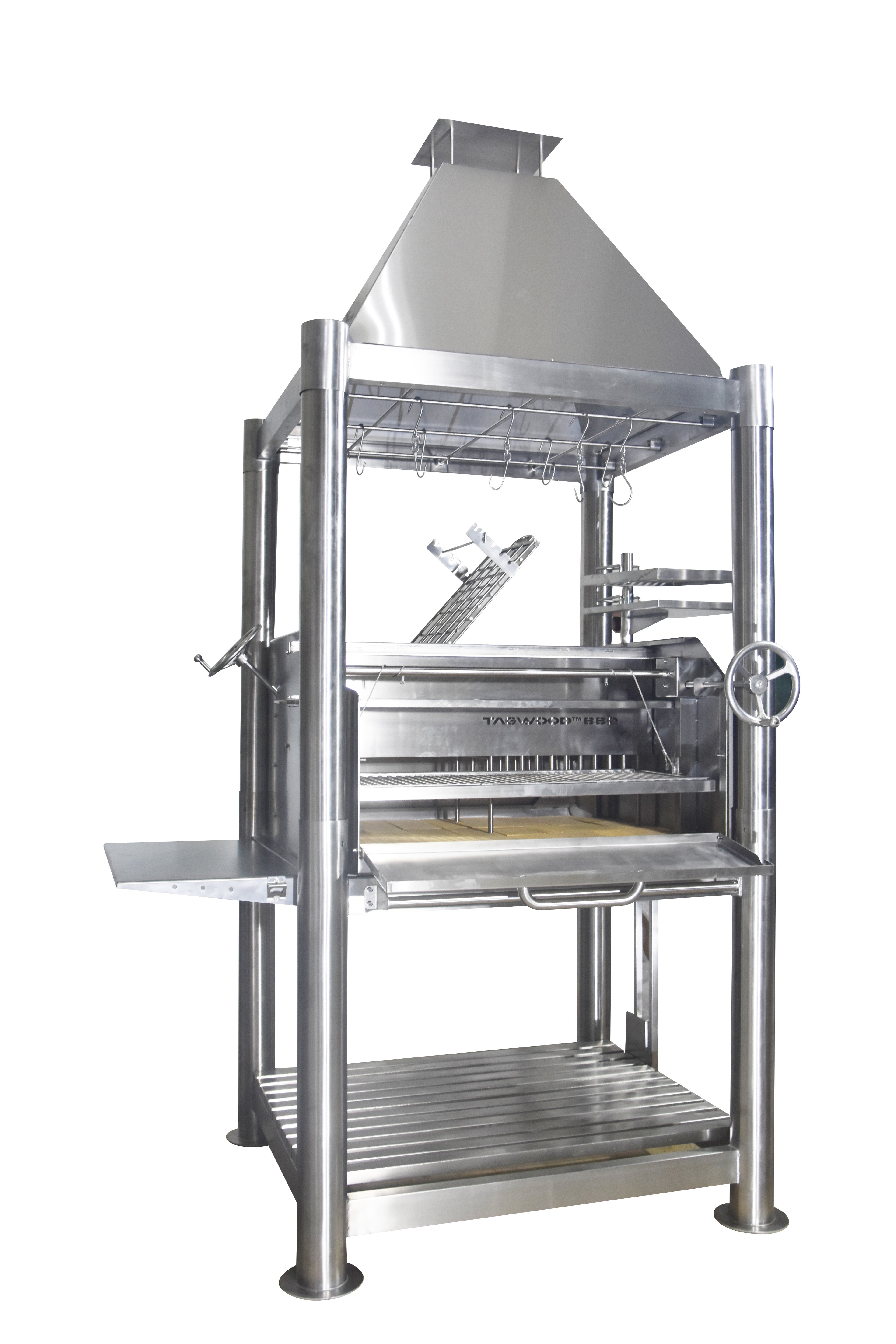 Tagwood BBQ02SS Freestanding Santa Maria Grill