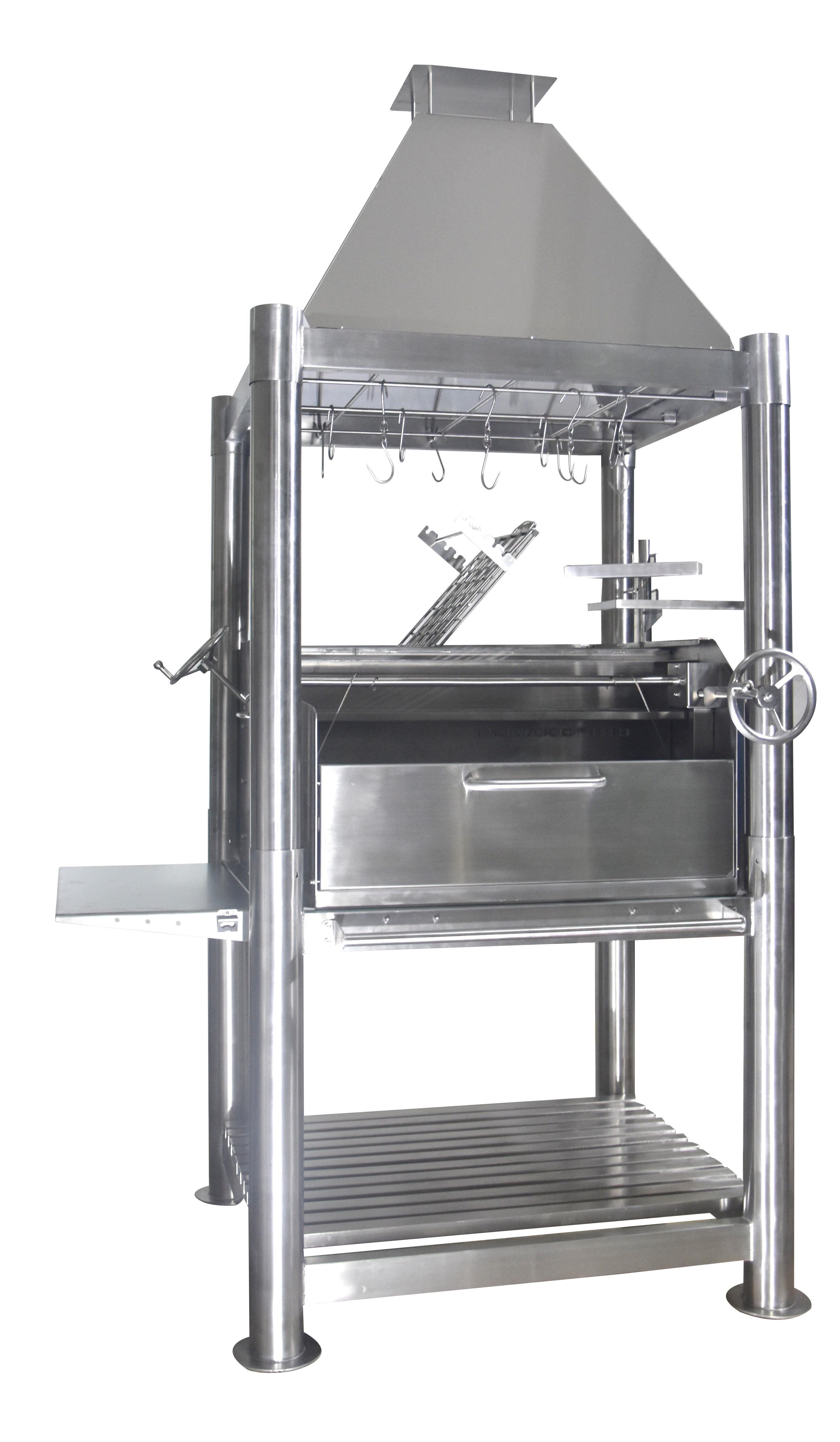 Tagwood BBQ02SS Freestanding Santa Maria Grill
