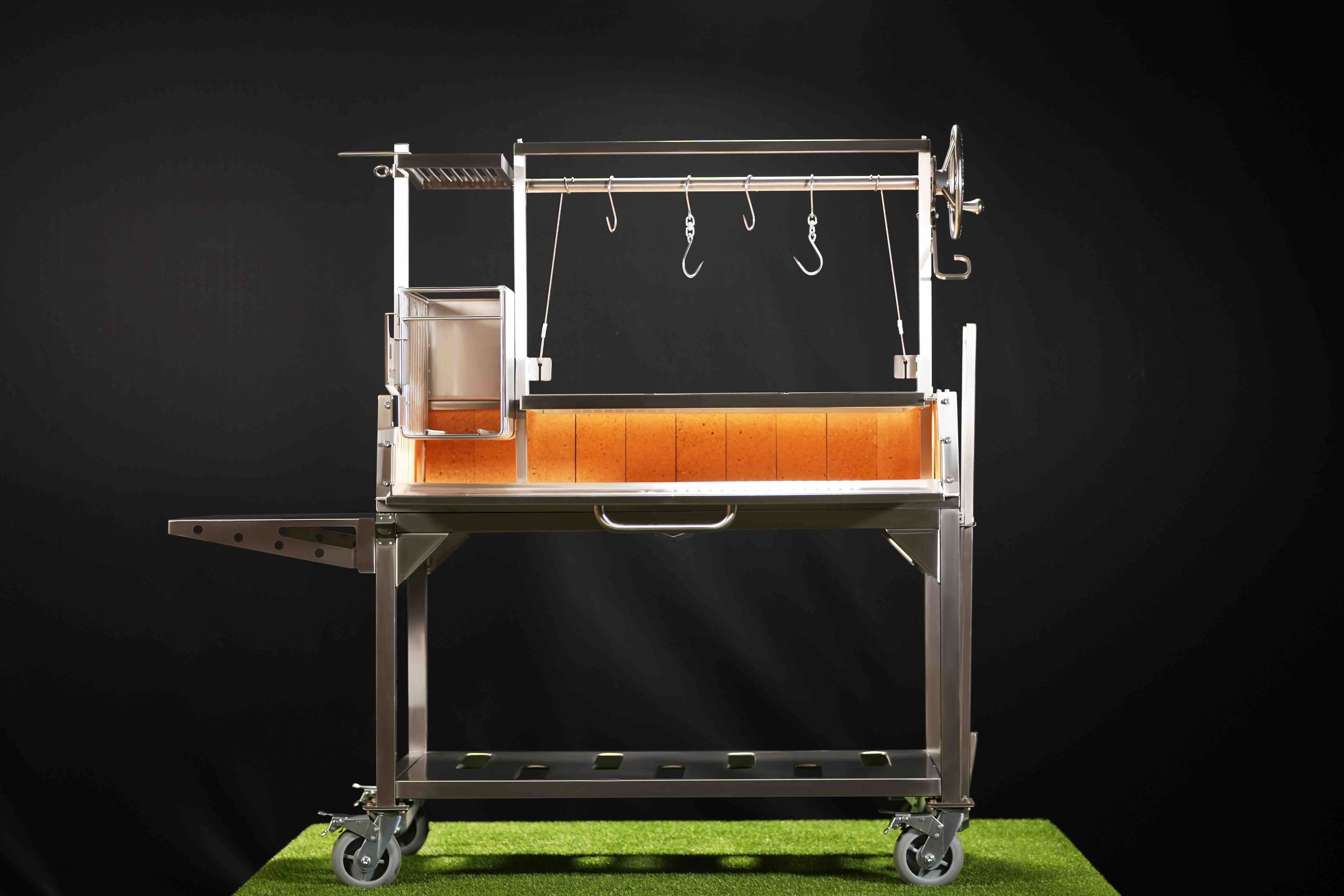 Tagwood BBQ23SS Freestanding Santa Maria Grill