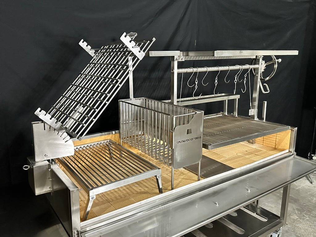 Tagwood BBQ26SS Freestanding Santa Maria Grill