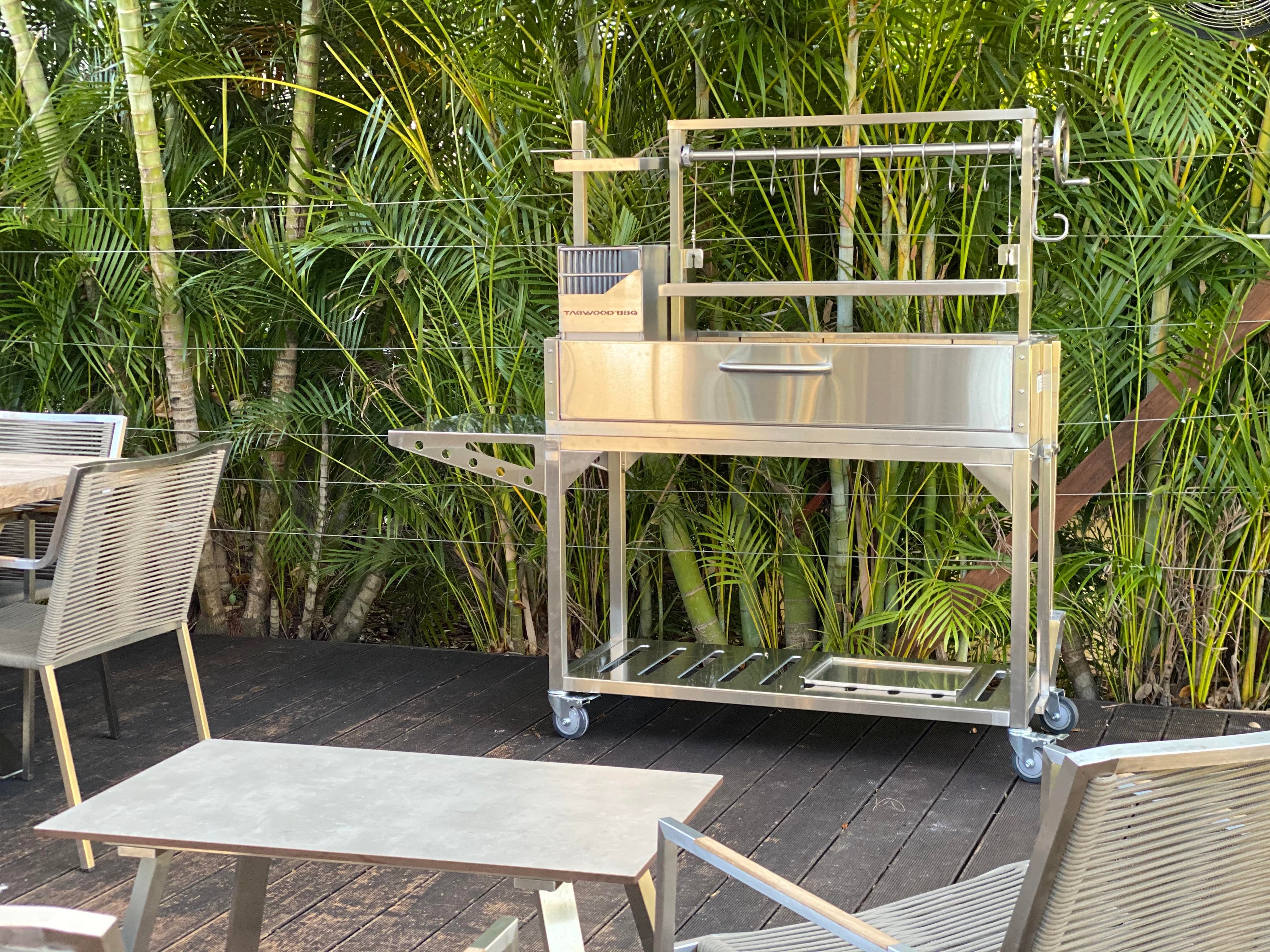 Santa Maria Grill for Open Fire Stainless Steel 4 Grilling Surfaces with Firebox Tagwood BBQ03SS